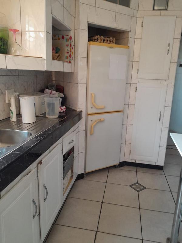 4 Bedroom Property for Sale in Daveyton Gauteng
