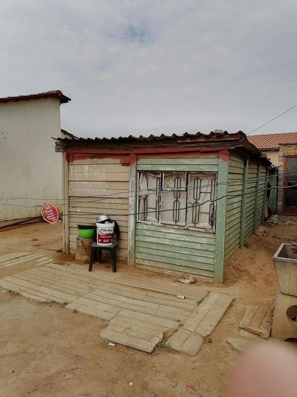 2 Bedroom Property for Sale in Daveyton Gauteng