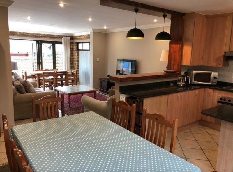 3 Bedroom Property for Sale in The Wilds Gauteng