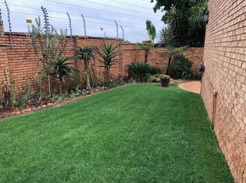 3 Bedroom Property for Sale in The Wilds Gauteng