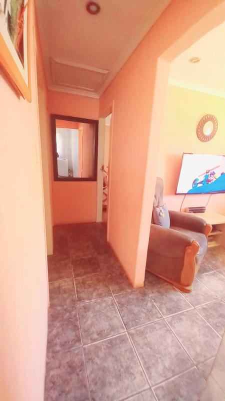 2 Bedroom Property for Sale in Lawley Gauteng