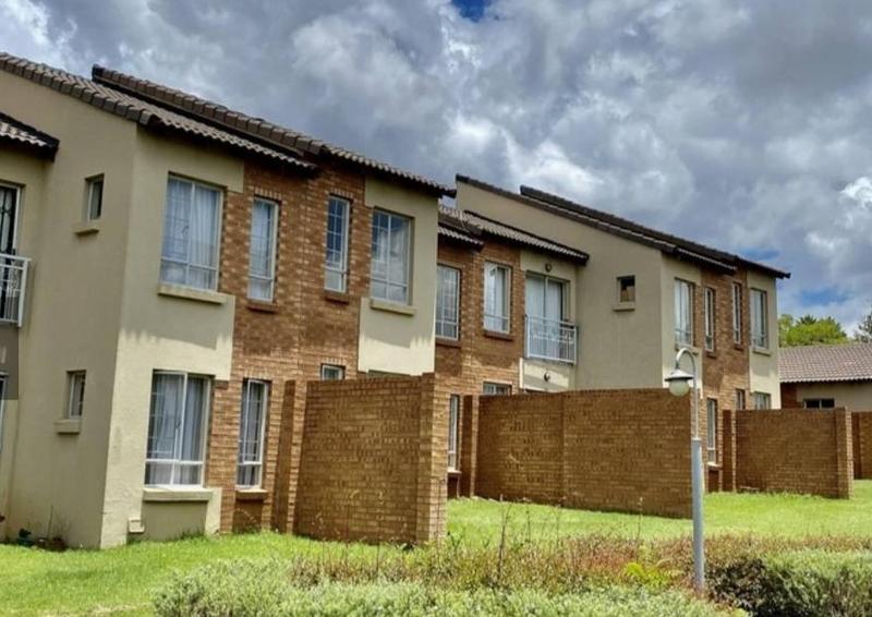 2 Bedroom Property for Sale in Erand Gardens Gauteng