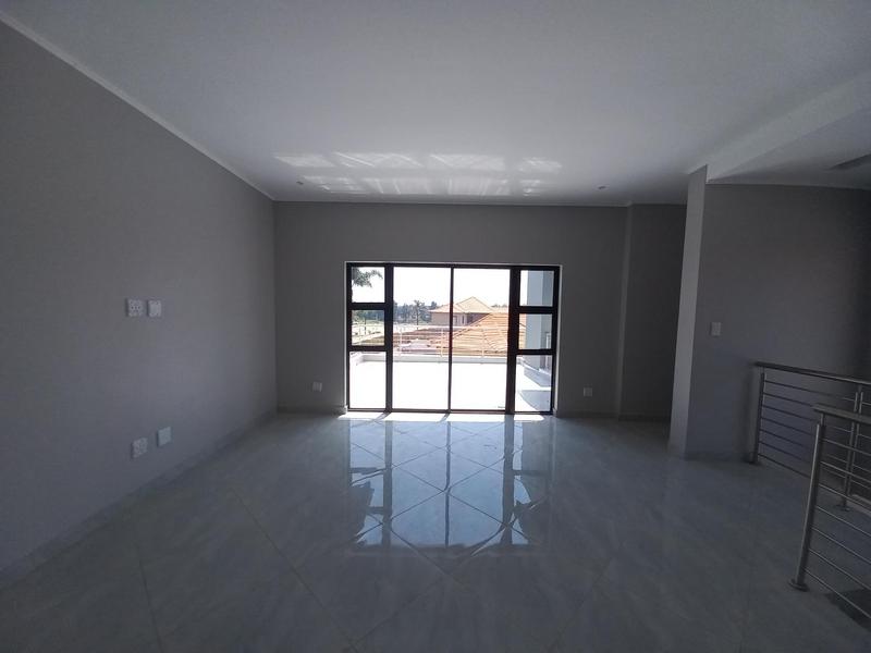 5 Bedroom Property for Sale in Savannah Country Estate Gauteng