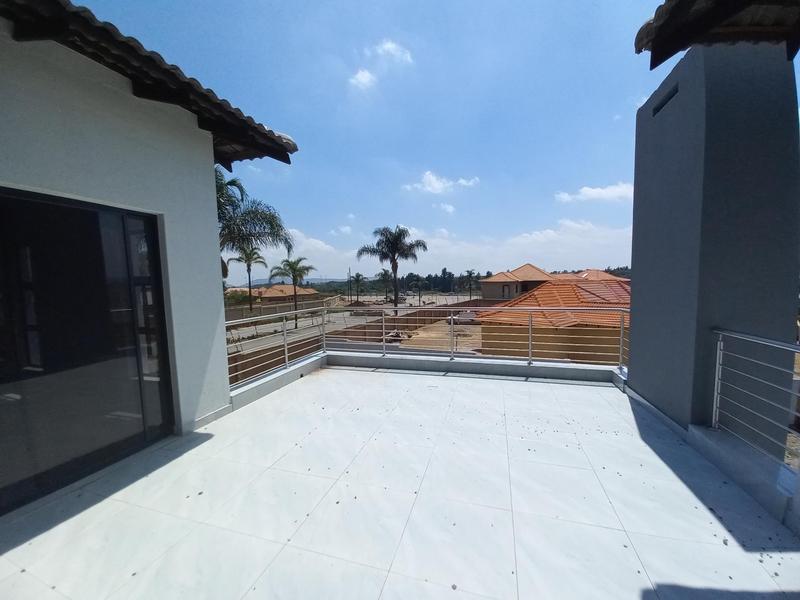 5 Bedroom Property for Sale in Savannah Country Estate Gauteng