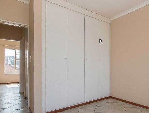 2 Bedroom Property for Sale in Honeypark Gauteng