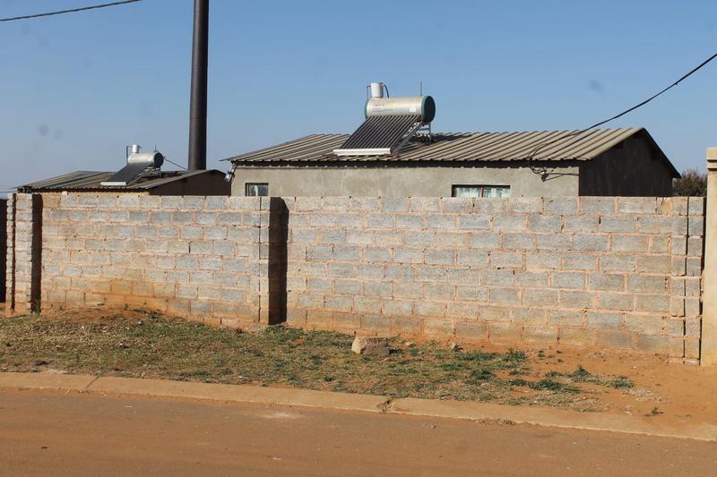 2 Bedroom Property for Sale in Lehae Gauteng