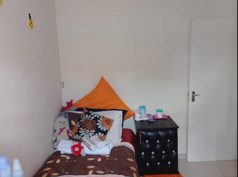 3 Bedroom Property for Sale in Golden Gardens Gauteng