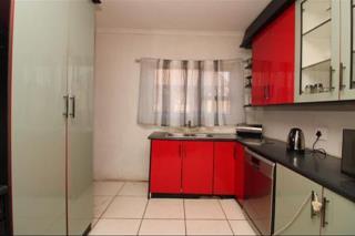 3 Bedroom Property for Sale in Golden Gardens Gauteng