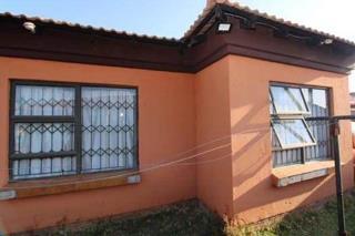 3 Bedroom Property for Sale in Golden Gardens Gauteng