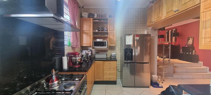 4 Bedroom Property for Sale in Quellerina Gauteng