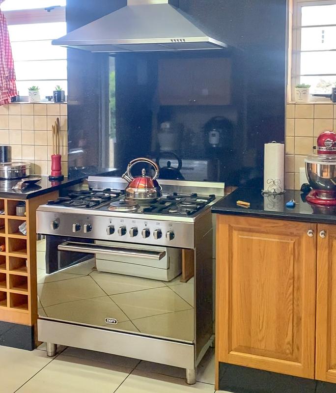 4 Bedroom Property for Sale in Quellerina Gauteng