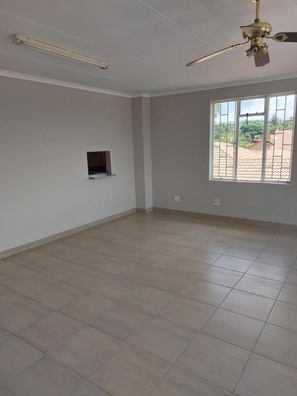 To Let 3 Bedroom Property for Rent in Laudium Gauteng