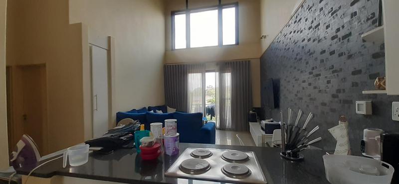 2 Bedroom Property for Sale in Rooihuiskraal North Gauteng