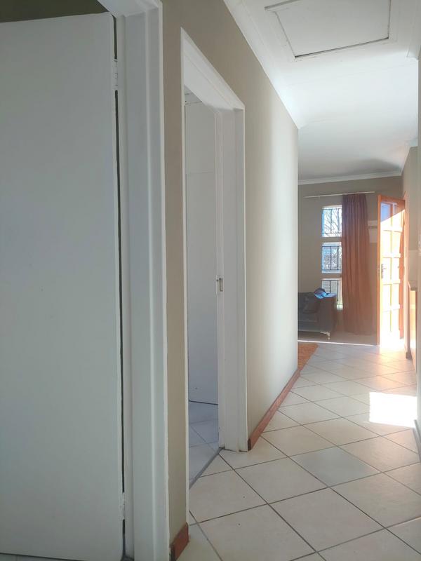 To Let 3 Bedroom Property for Rent in Goudrand Gauteng