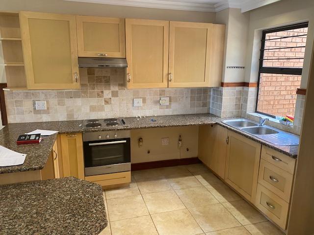 2 Bedroom Property for Sale in Newlands Gauteng