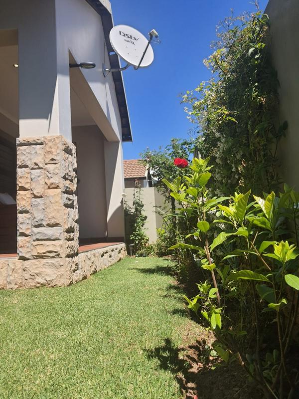 2 Bedroom Property for Sale in Bedfordview Gauteng