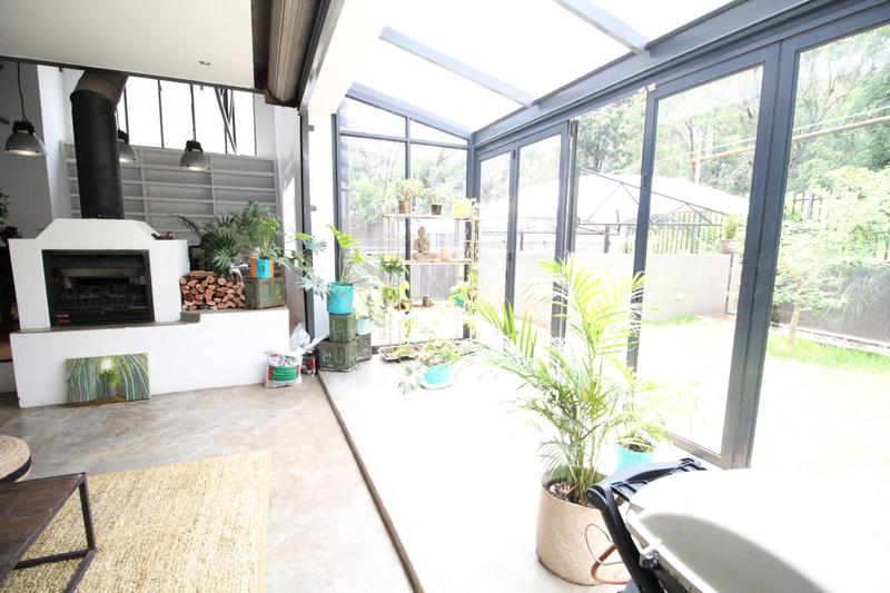 3 Bedroom Property for Sale in Braamfontein Gauteng