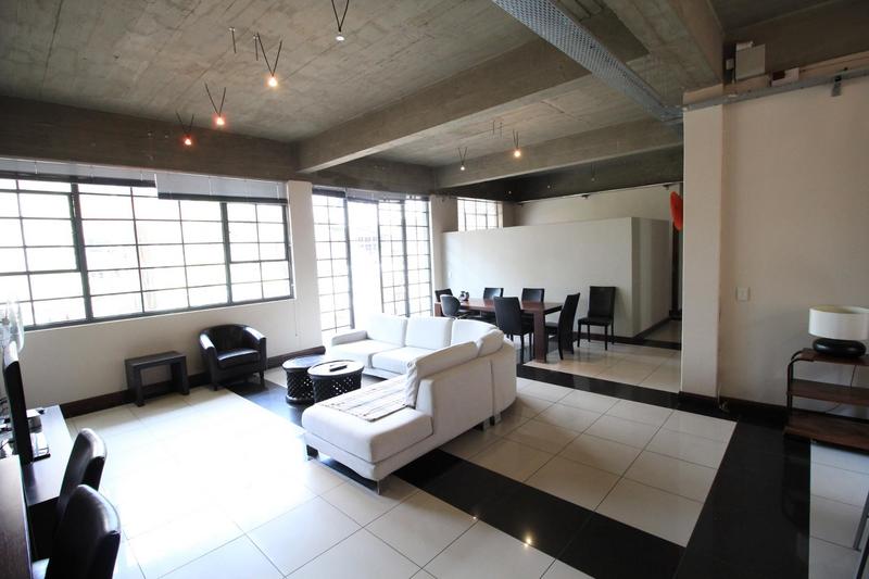 2 Bedroom Property for Sale in Milpark Gauteng