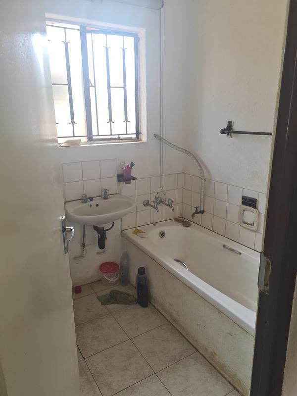 To Let 2 Bedroom Property for Rent in Rabie Ridge Gauteng