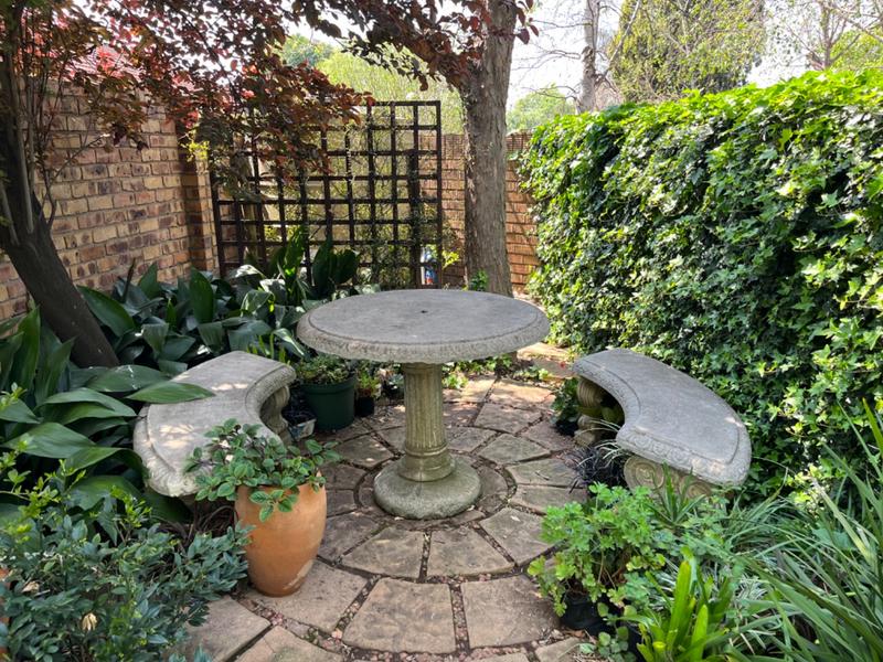 4 Bedroom Property for Sale in Lisdogan Park Gauteng