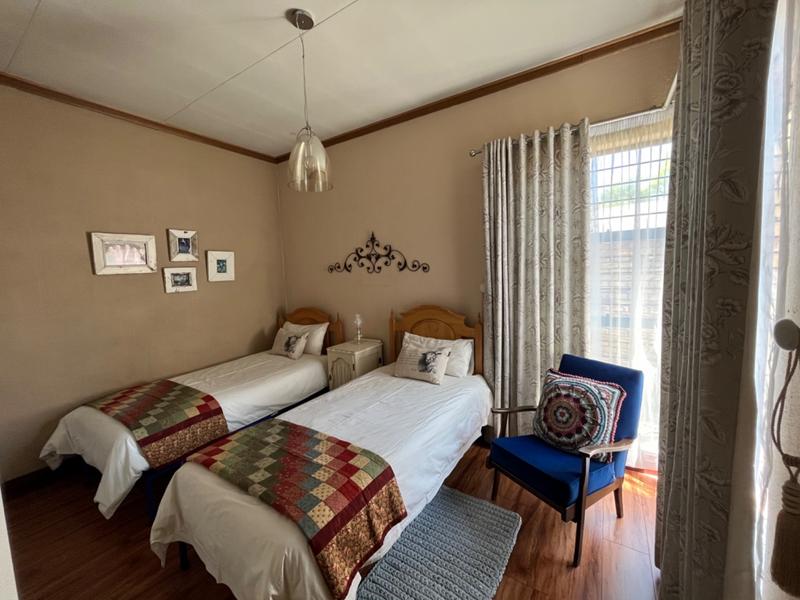 4 Bedroom Property for Sale in Lisdogan Park Gauteng