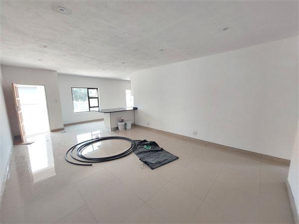 To Let 3 Bedroom Property for Rent in Erasmia Gauteng
