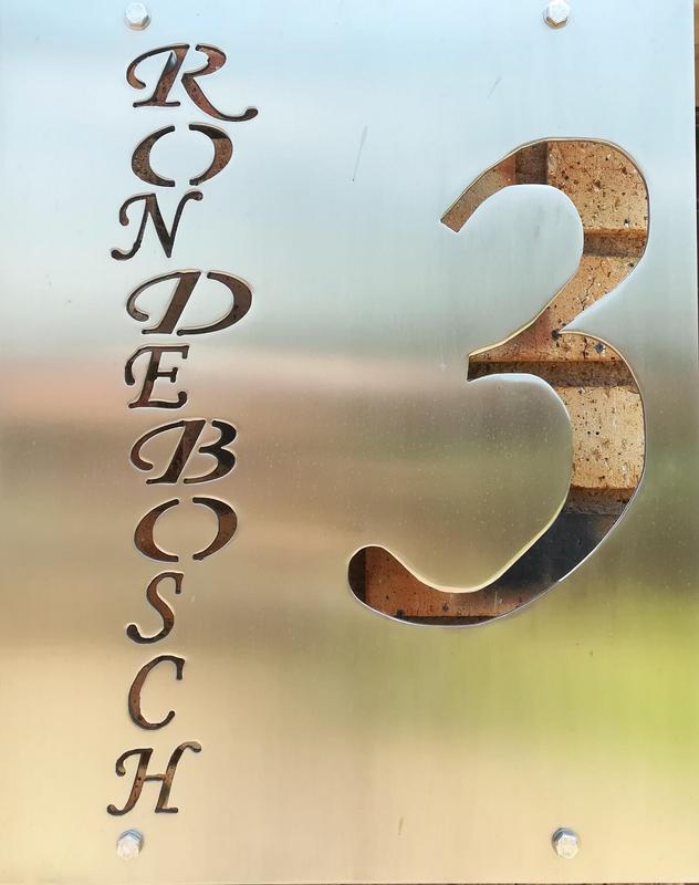 4 Bedroom Property for Sale in Van Riebeeck Park Gauteng