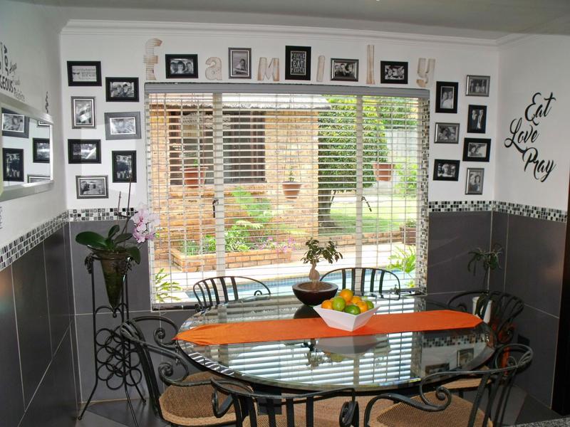 4 Bedroom Property for Sale in Van Riebeeck Park Gauteng