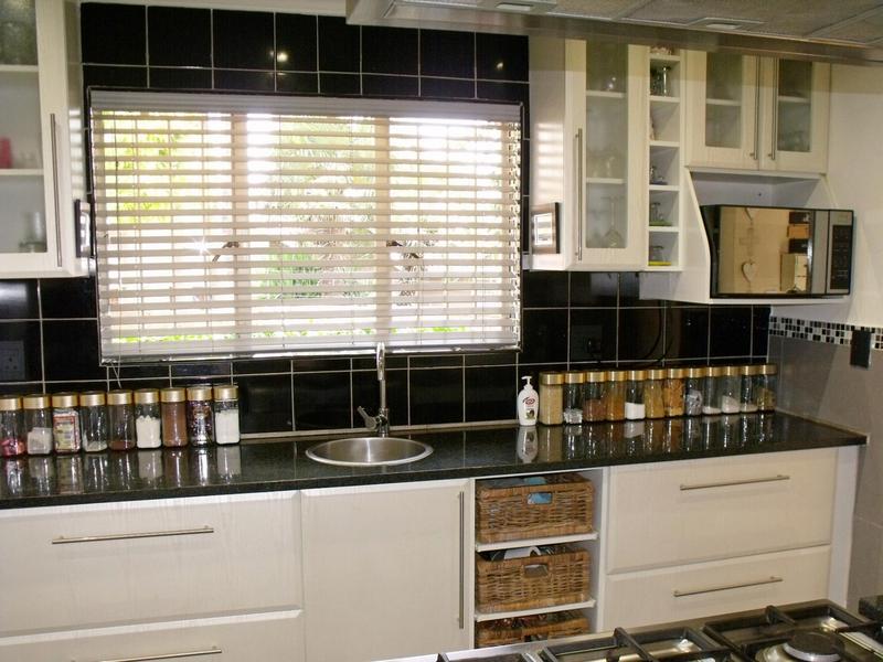 4 Bedroom Property for Sale in Van Riebeeck Park Gauteng