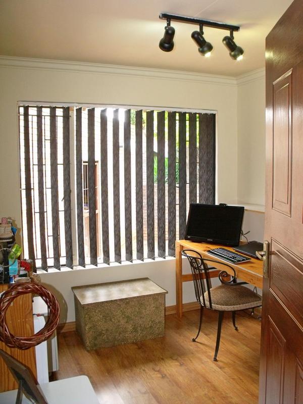 4 Bedroom Property for Sale in Van Riebeeck Park Gauteng