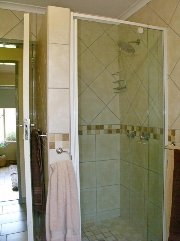 4 Bedroom Property for Sale in Van Riebeeck Park Gauteng