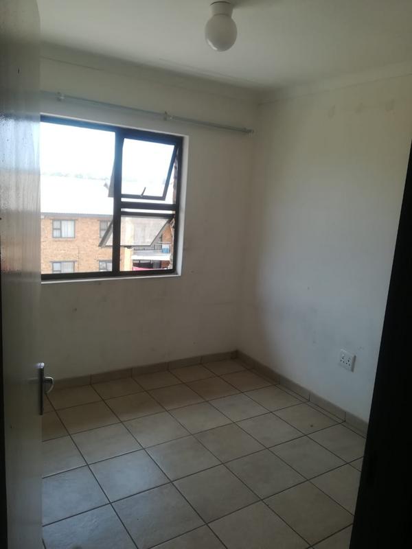 To Let 1 Bedroom Property for Rent in Witfield Gauteng