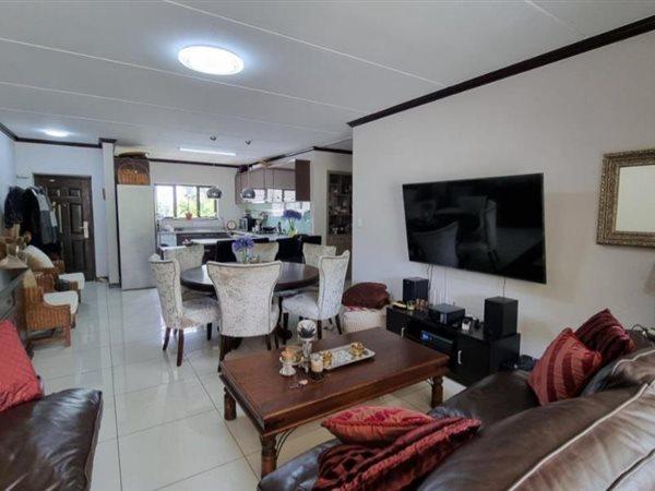 3 Bedroom Property for Sale in Carlswald Gauteng