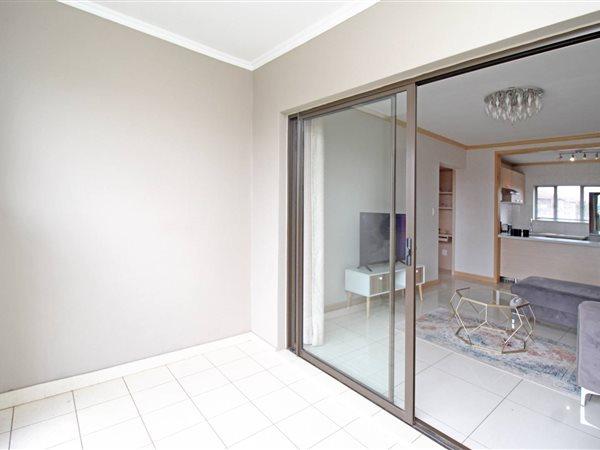 2 Bedroom Property for Sale in Carlswald Gauteng