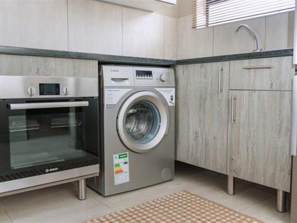 3 Bedroom Property for Sale in Glen Austin Gauteng