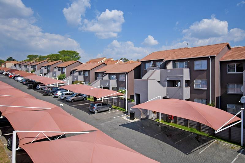 2 Bedroom Property for Sale in Vorna Valley Gauteng