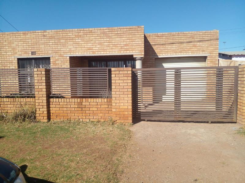 3 Bedroom Property for Sale in Katlehong South Gauteng