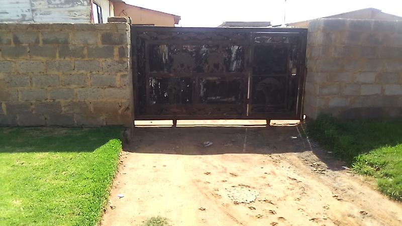 2 Bedroom Property for Sale in Drieziek Gauteng