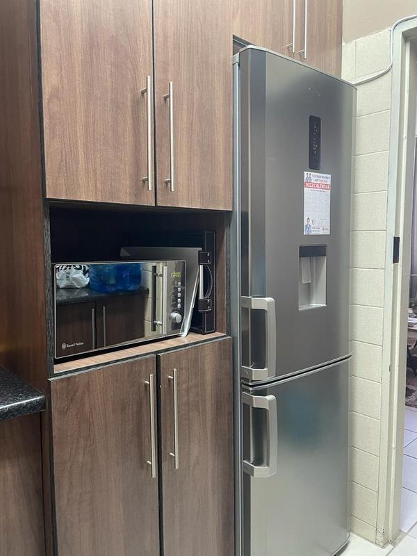 1 Bedroom Property for Sale in Sunnyside Gauteng