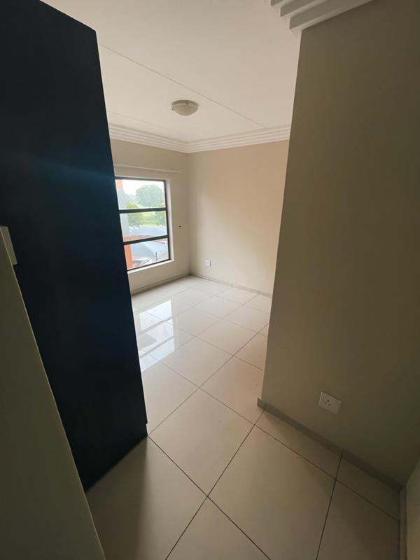 To Let 3 Bedroom Property for Rent in Eveleigh Gauteng
