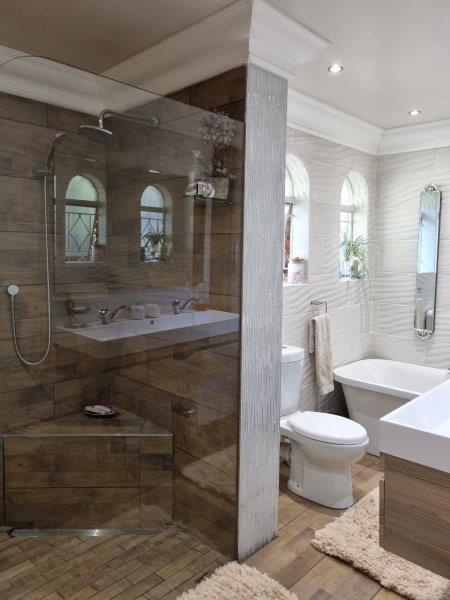 4 Bedroom Property for Sale in Petersfield Gauteng