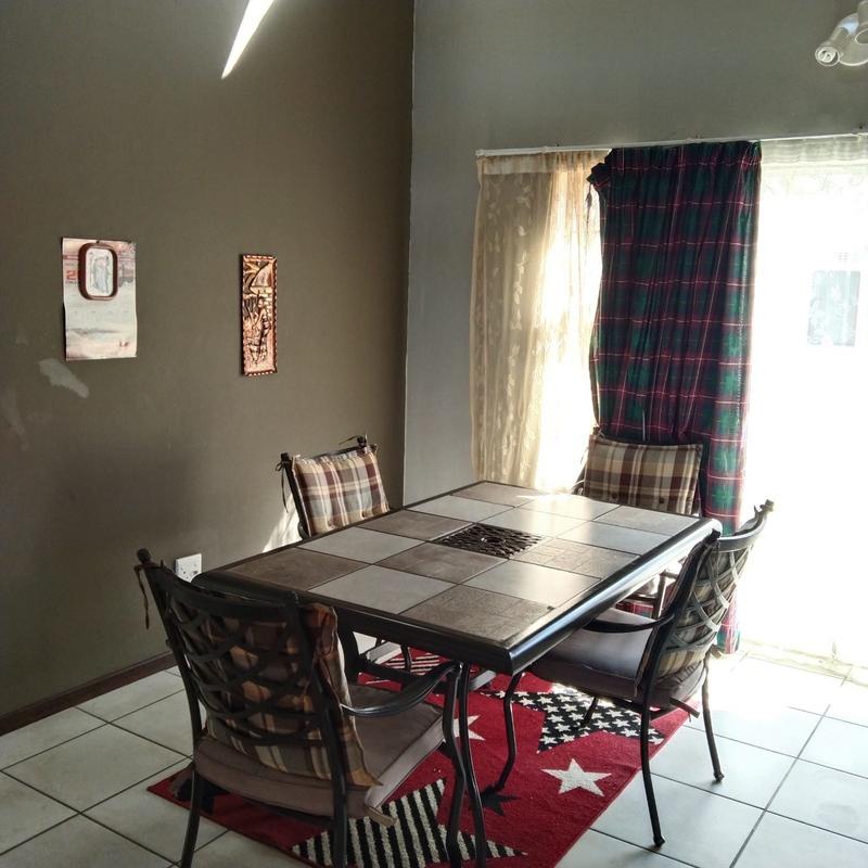 2 Bedroom Property for Sale in Kosmosdal Gauteng