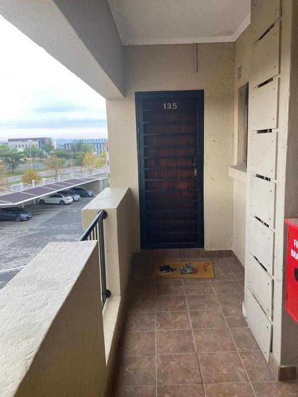 2 Bedroom Property for Sale in Kosmosdal Gauteng