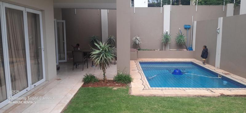 4 Bedroom Property for Sale in Birdhaven Gauteng