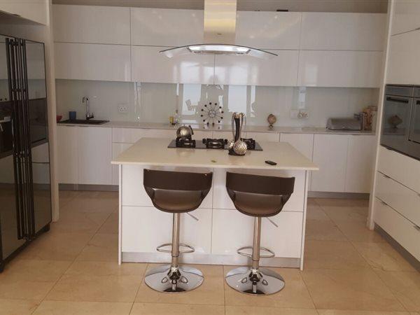 4 Bedroom Property for Sale in Birdhaven Gauteng