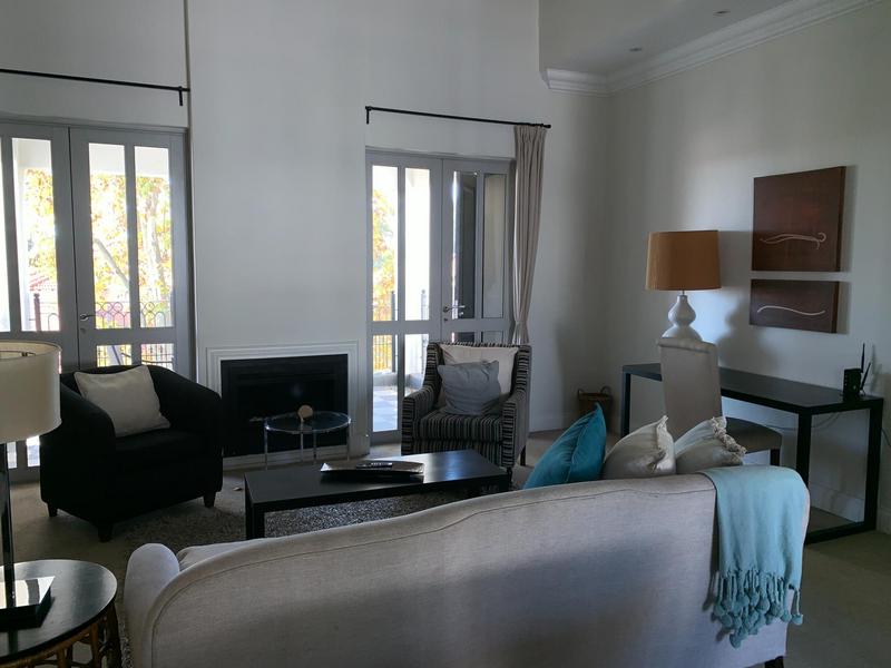 2 Bedroom Property for Sale in Dunkeld Gauteng