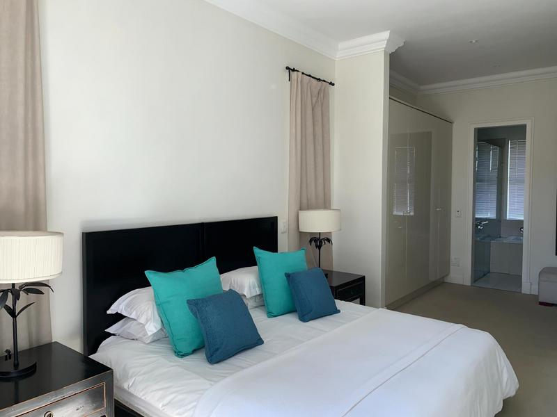 2 Bedroom Property for Sale in Dunkeld Gauteng