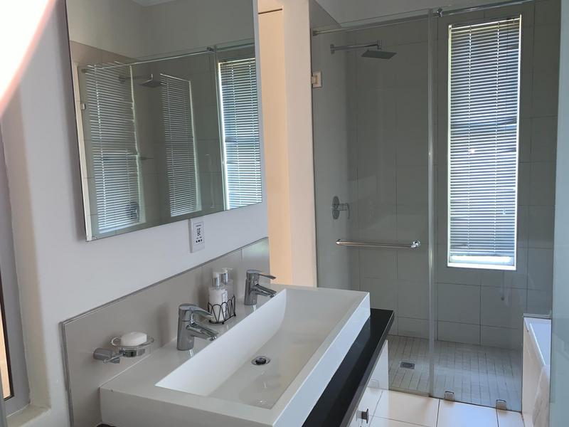 2 Bedroom Property for Sale in Dunkeld Gauteng