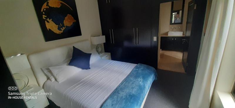 To Let 2 Bedroom Property for Rent in Houghton Estate Gauteng