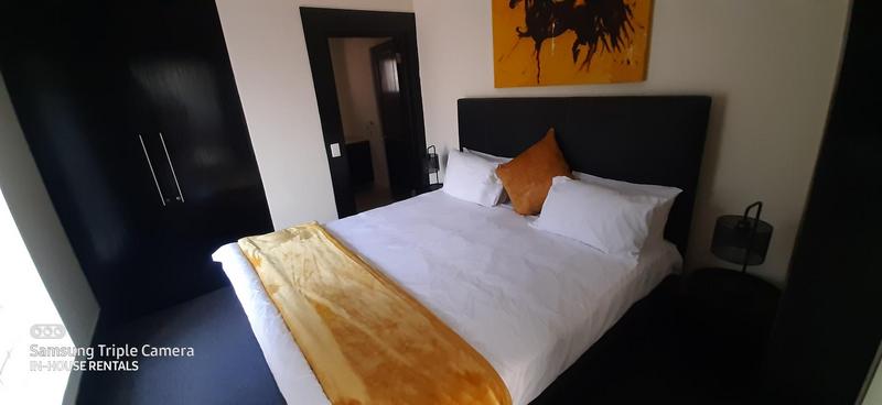 To Let 2 Bedroom Property for Rent in Houghton Estate Gauteng